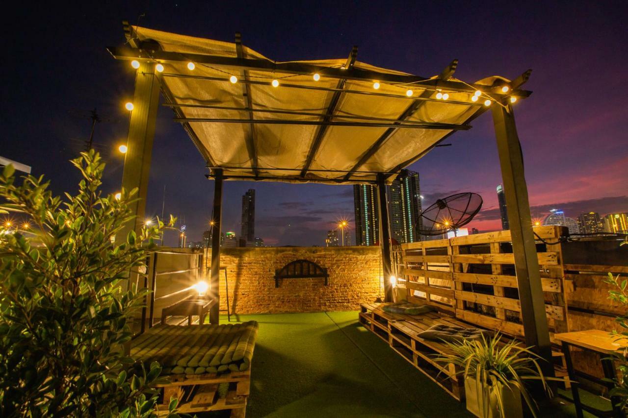 The Bridge Hostel Μπανγκόκ Εξωτερικό φωτογραφία