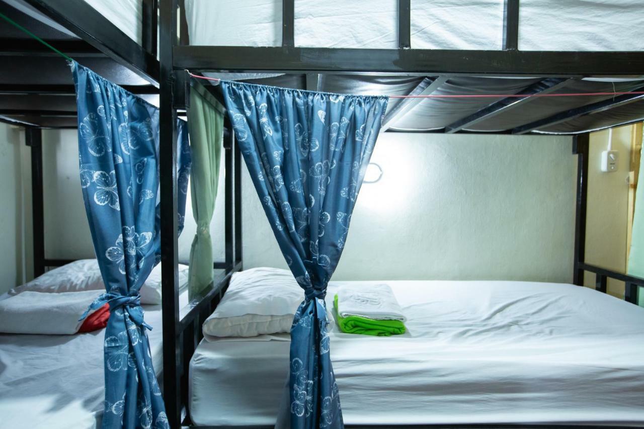 The Bridge Hostel Μπανγκόκ Εξωτερικό φωτογραφία