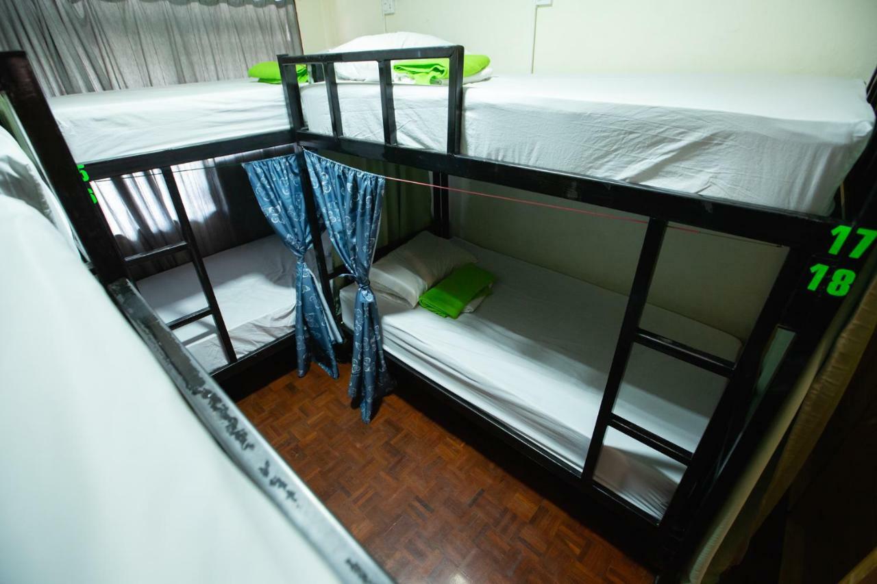 The Bridge Hostel Μπανγκόκ Εξωτερικό φωτογραφία