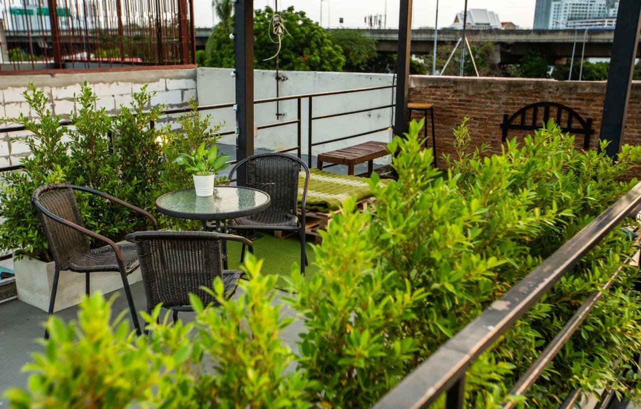 The Bridge Hostel Μπανγκόκ Εξωτερικό φωτογραφία