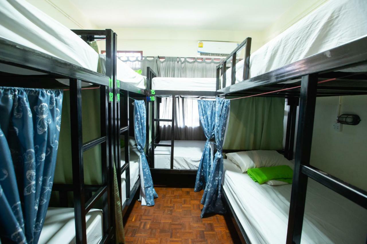 The Bridge Hostel Μπανγκόκ Εξωτερικό φωτογραφία