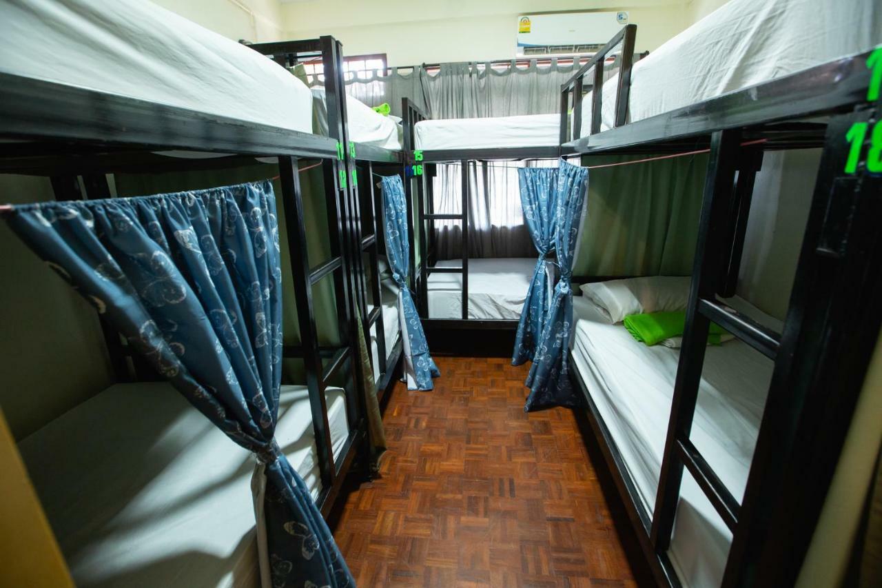 The Bridge Hostel Μπανγκόκ Εξωτερικό φωτογραφία