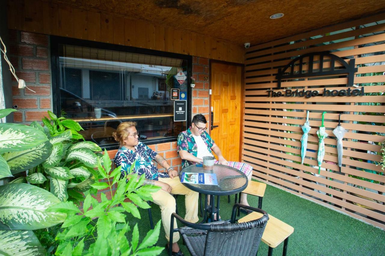 The Bridge Hostel Μπανγκόκ Εξωτερικό φωτογραφία