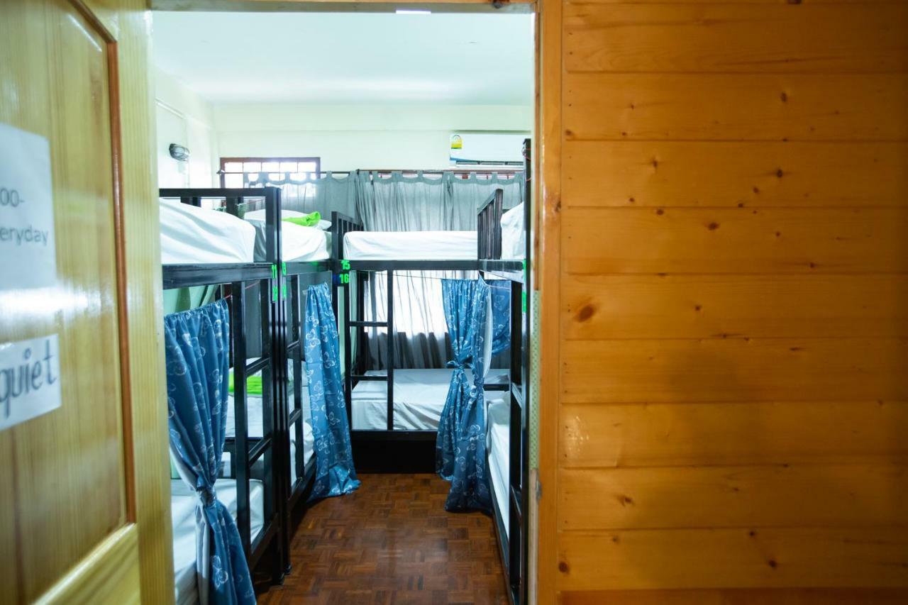 The Bridge Hostel Μπανγκόκ Εξωτερικό φωτογραφία